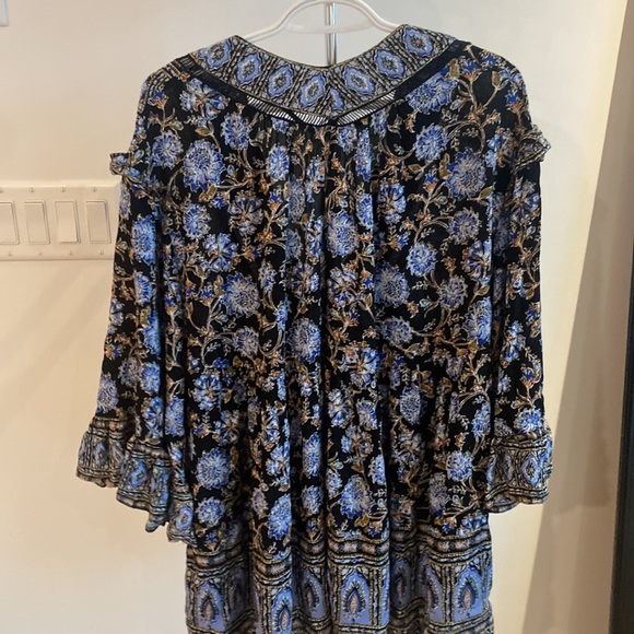 - Free People Small Blouse - Picture 3 of 5